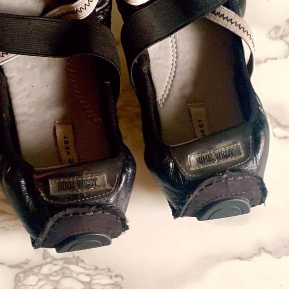Nine West Women's Foldable Portable Flats Style Shoes with X-straps SIZE 7M - Picture 9 of 13